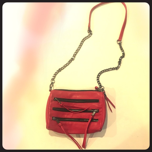 Pink Purse - Picture 1 of 7